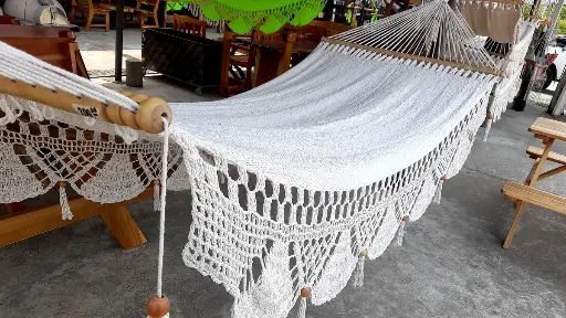 White double thread hammock